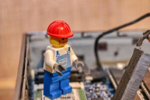 IT資格を未経験から取得する20代に役立つ方法は？