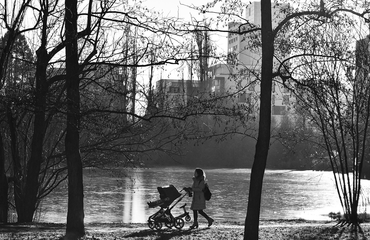 在職中に未経験からIT転職を両立させる方法は？