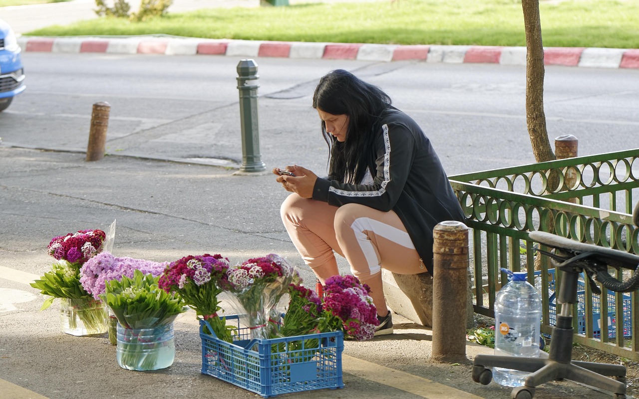 ショップ店員から20代でIT業界へ転職するためのステップは？