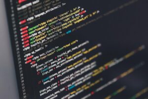 20代男性がIT転職で模写コーディングは必要か？